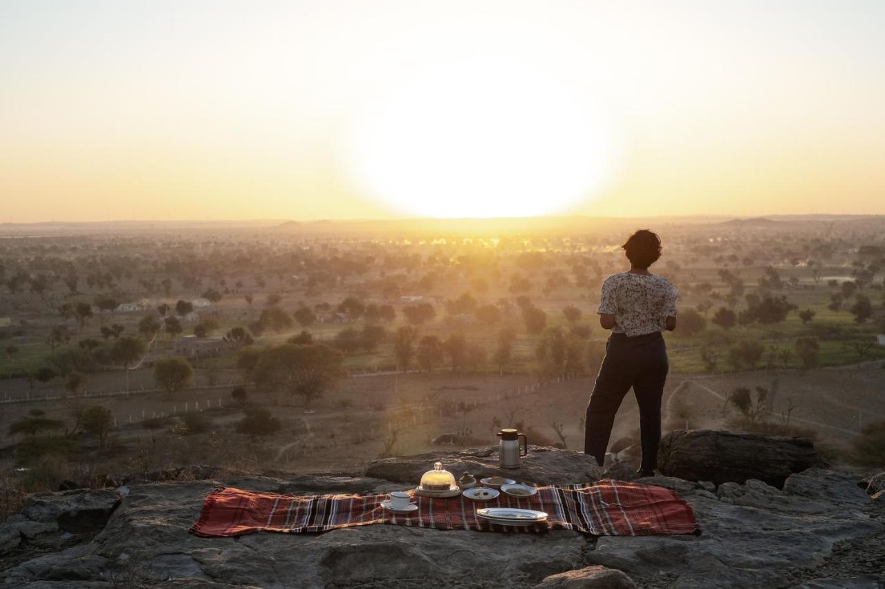 Shaitrāwa Kaner Retreat - India'S First Desert Botanical Resort מראה חיצוני תמונה