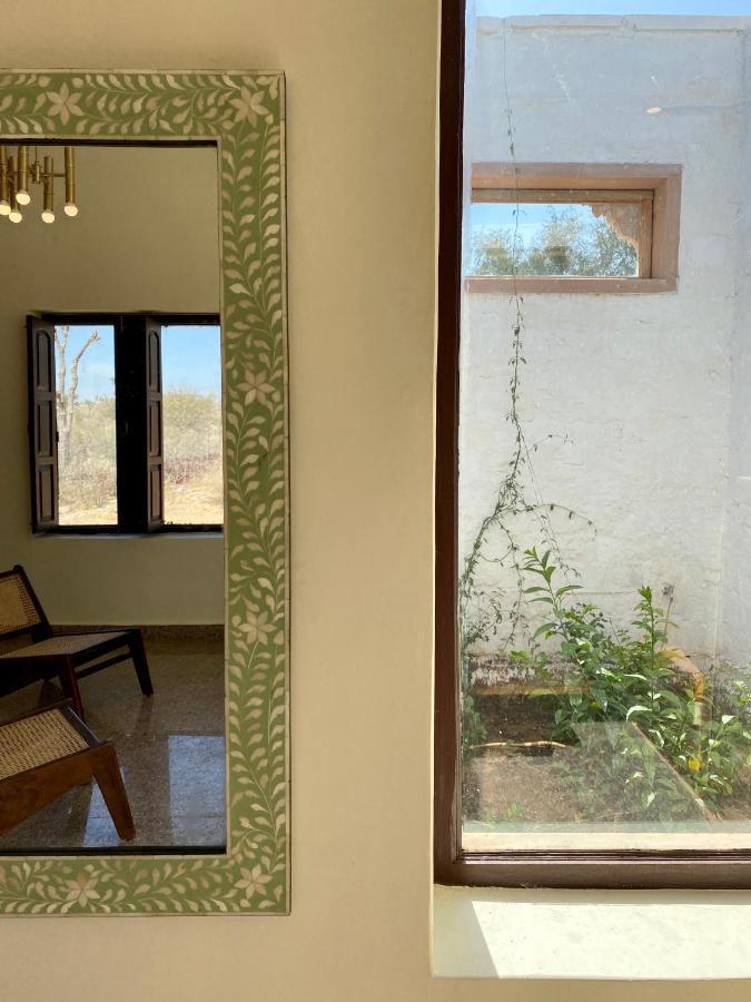 Shaitrāwa Kaner Retreat - India'S First Desert Botanical Resort מראה חיצוני תמונה